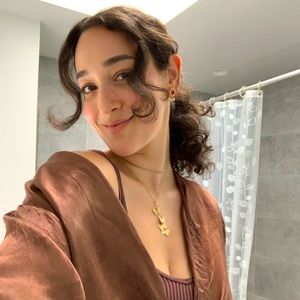 Meet your Posher, Niva